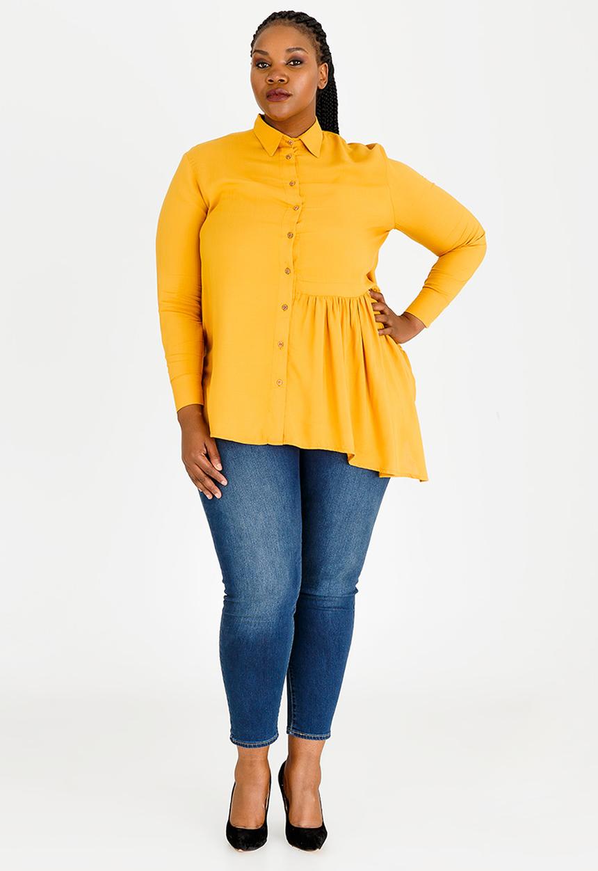 edit Plus - Asymmetrical Shirt Yellow