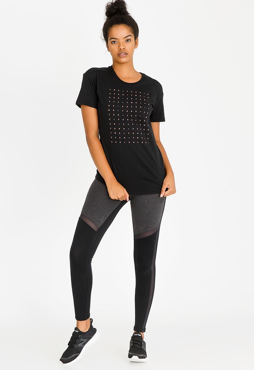 New Balance  - Short Sleeve Tee- Black
