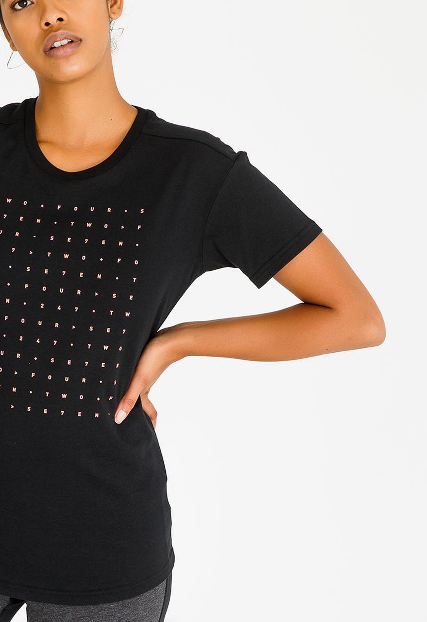 New Balance  - Short Sleeve Tee- Black