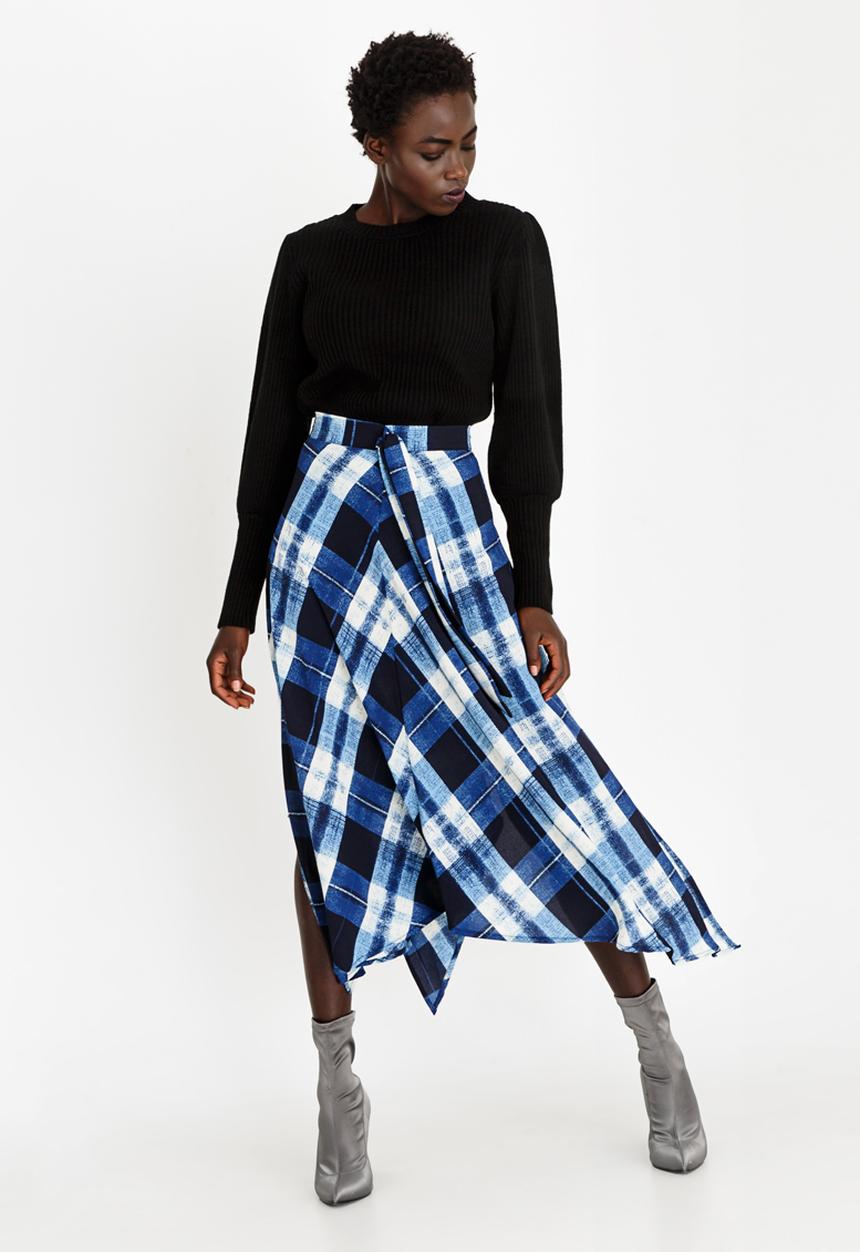 STYLE REPUBLIC - Asymmetrical Skirt Blue and White