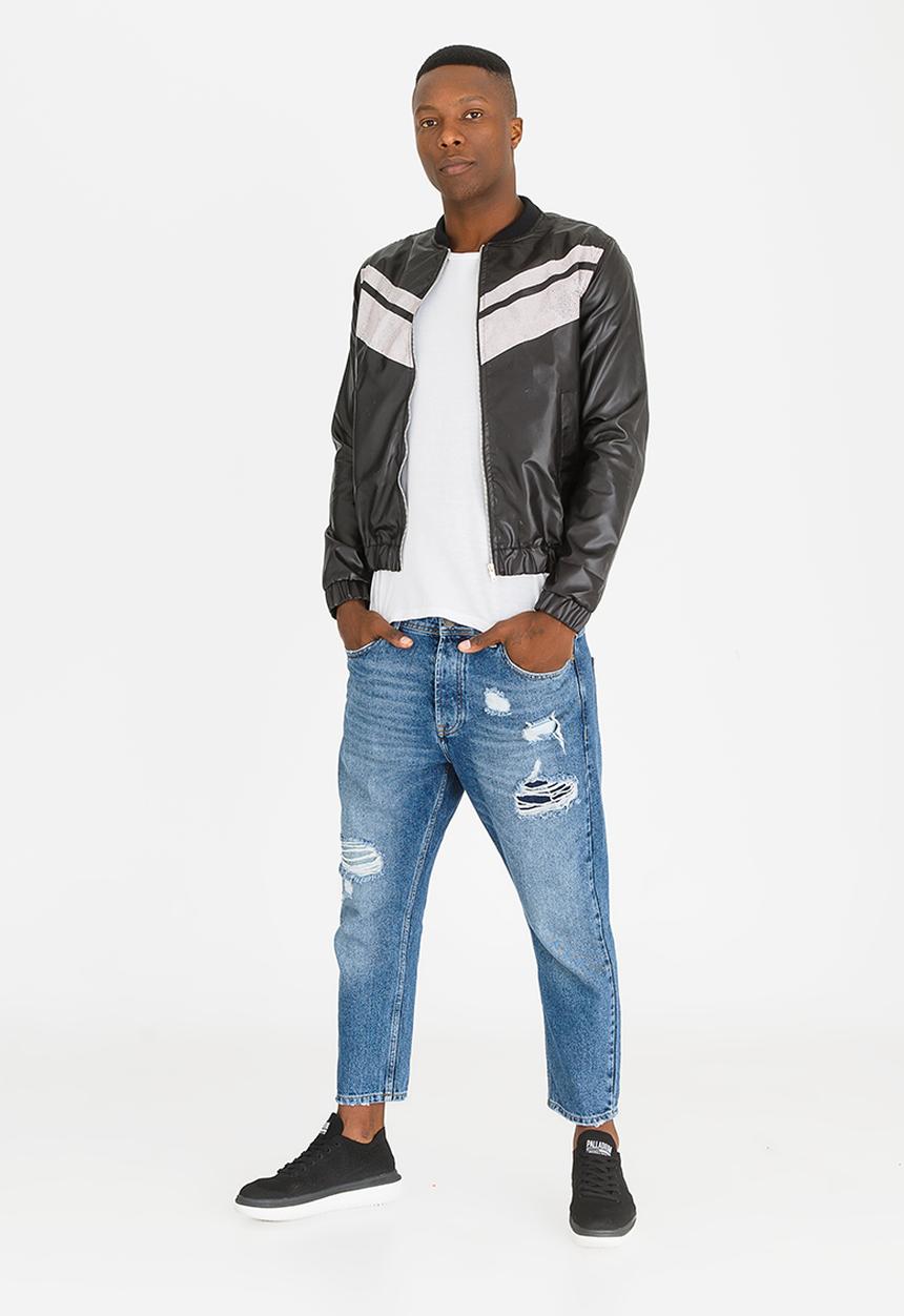 STYLE REPUBLIC - Chevy Lite Bomber Jacket Black and White