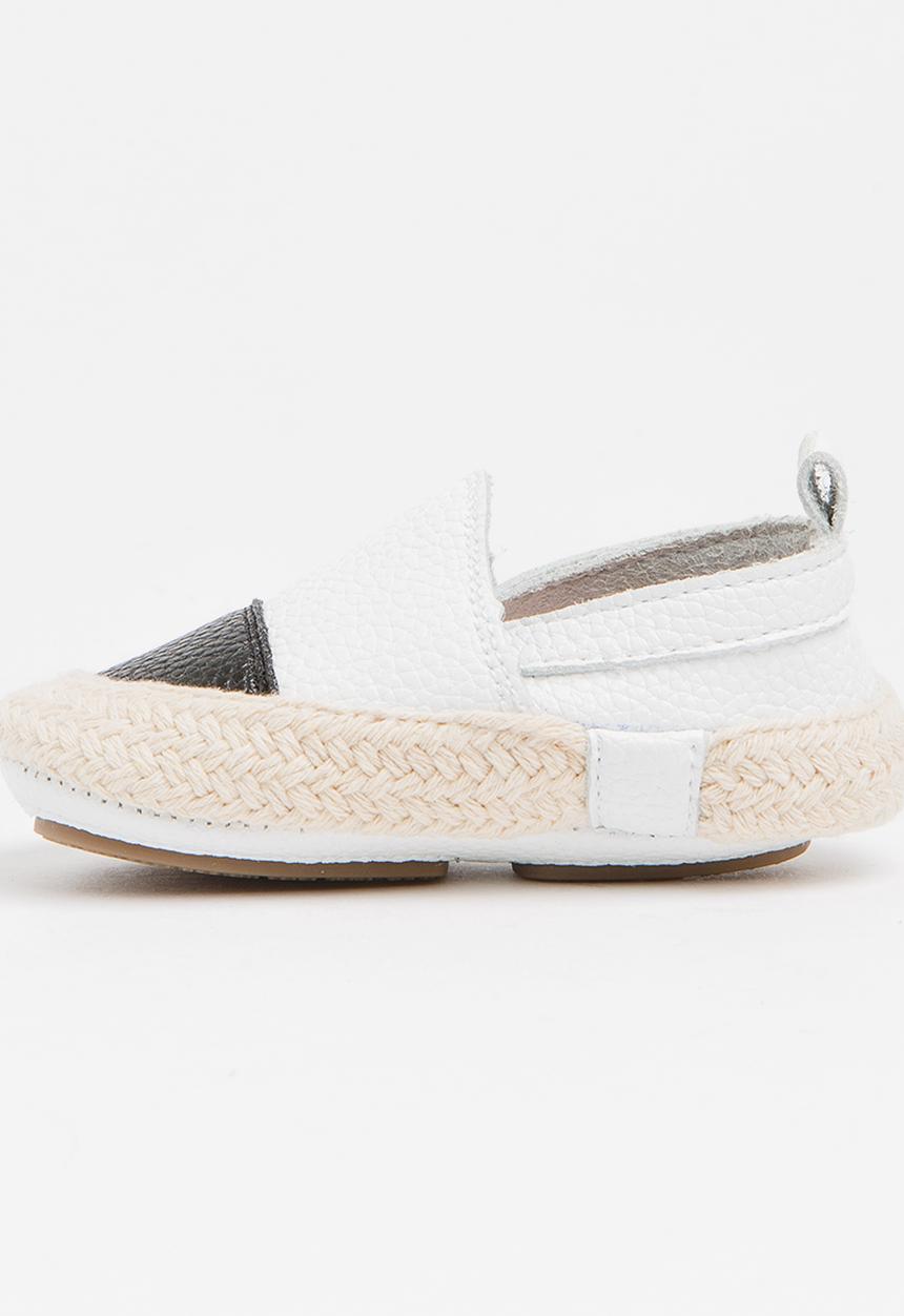 Pop Candy - Colour Block Slip On Black and White