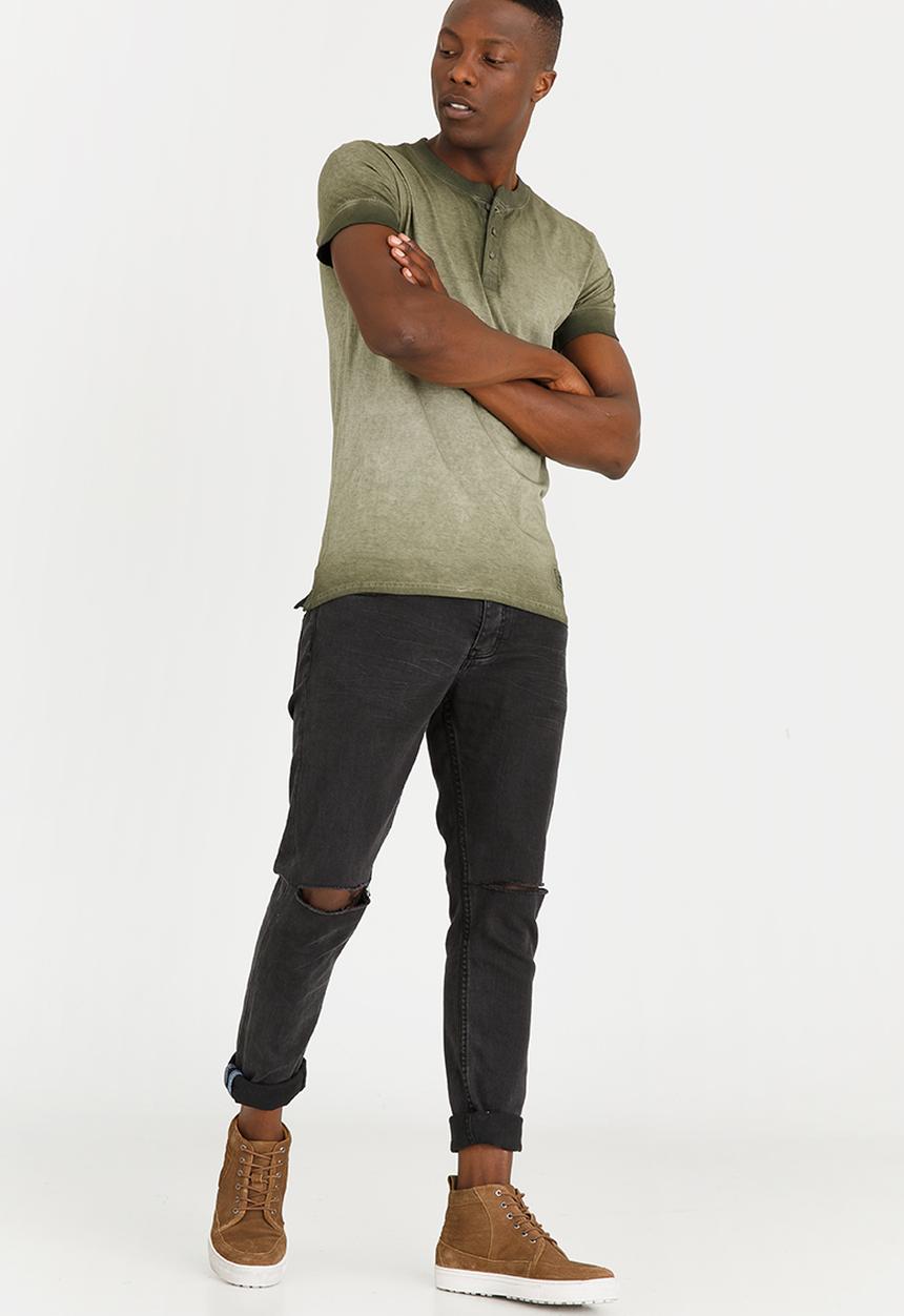 S.P.C.C - Dirty Dyed Henley Tee Khaki Green