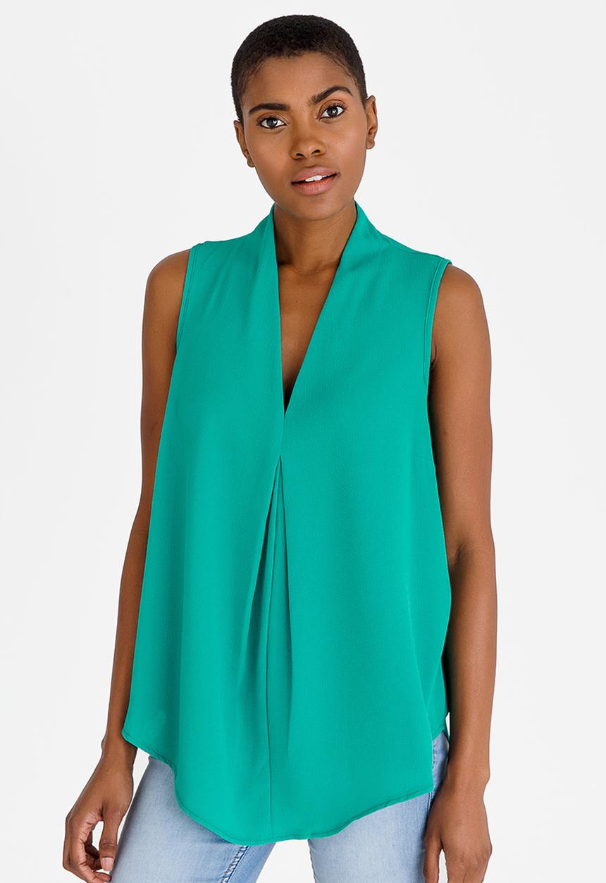 edit - V-Neckline Shell Top Green