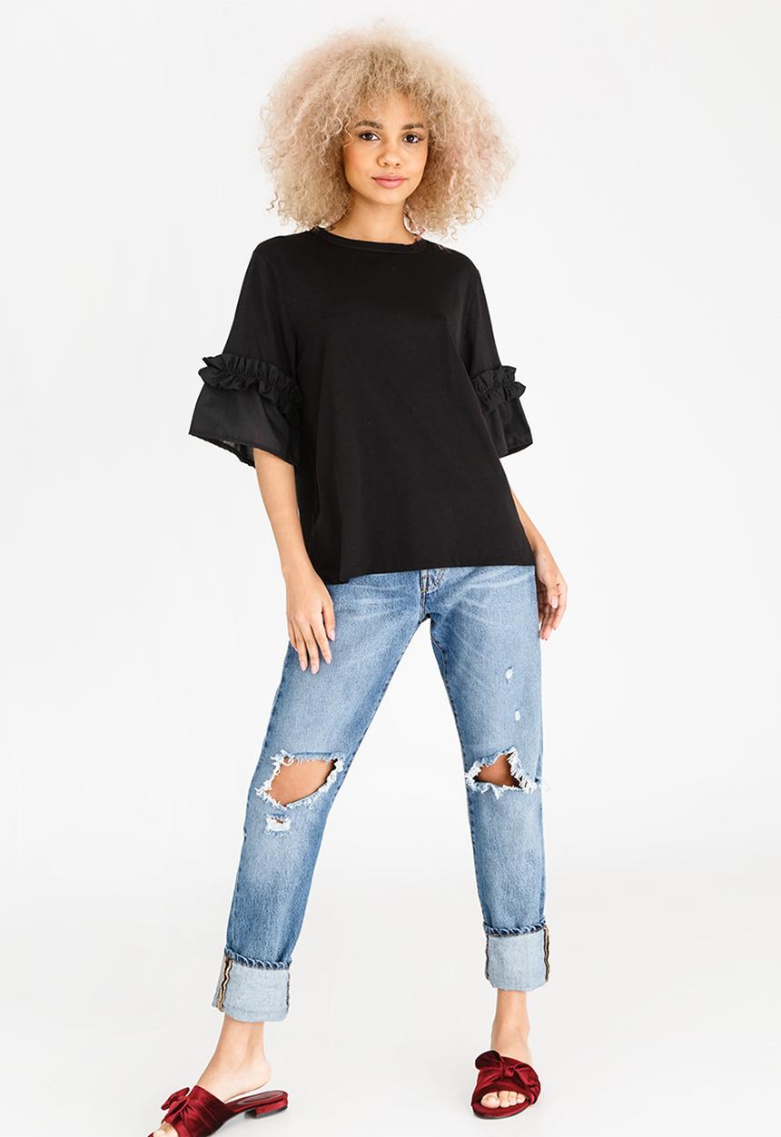 STYLE REPUBLIC - Frill Sleeve T-shirt Black