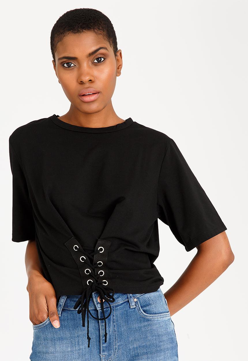 STYLE REPUBLIC - Cropped Lace-up Tee Black