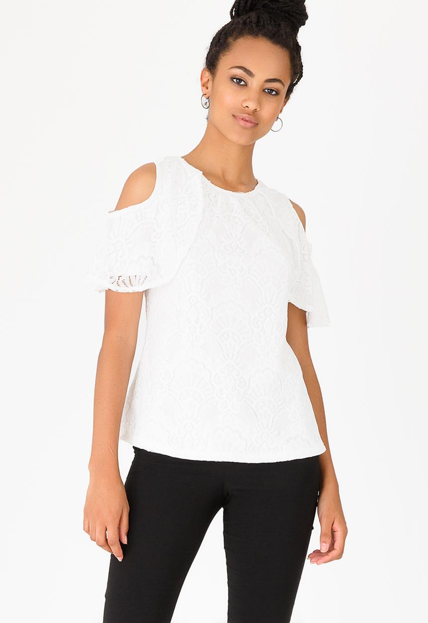 edit - Frilly Cold-shoulder T-shirt Cream