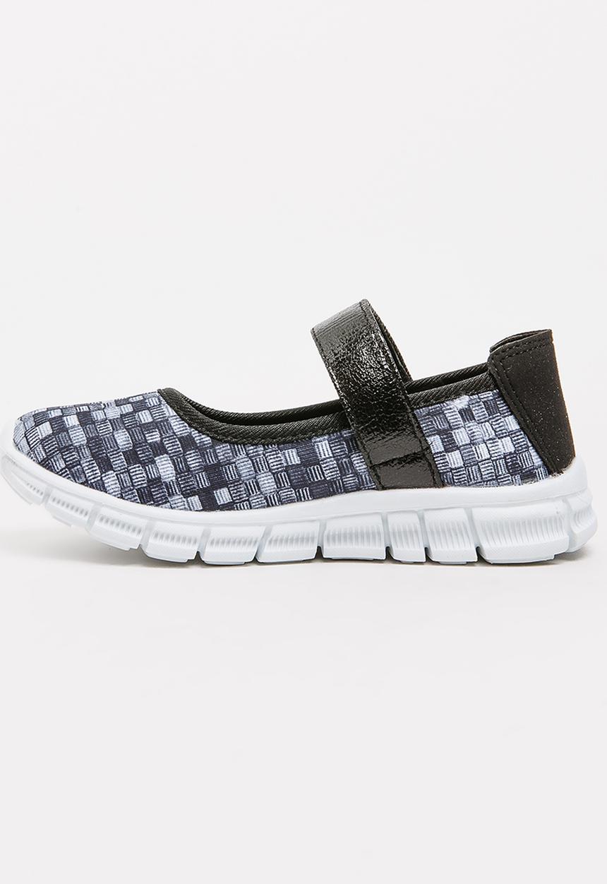 Foot Focus - Girls Sporty Pump Black
