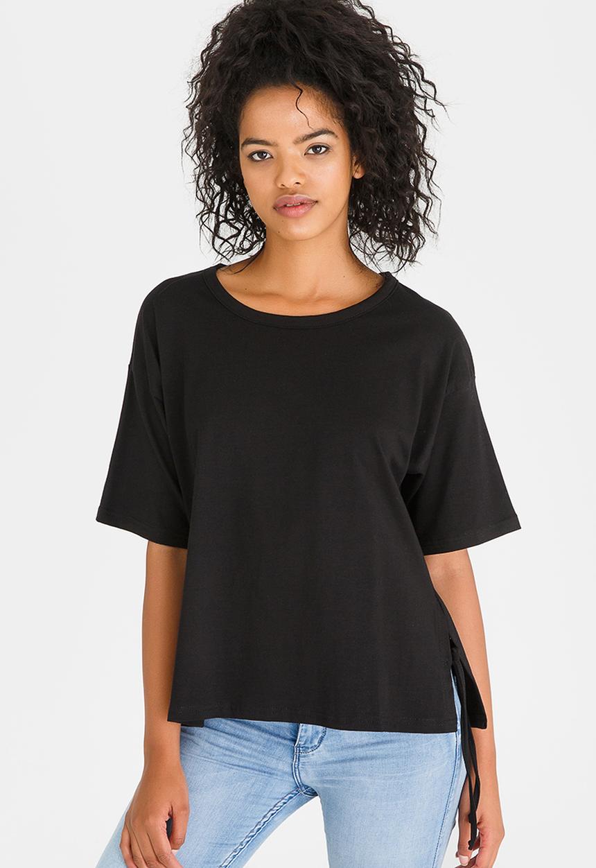 c(inch) - Side Tie T-shirt Black