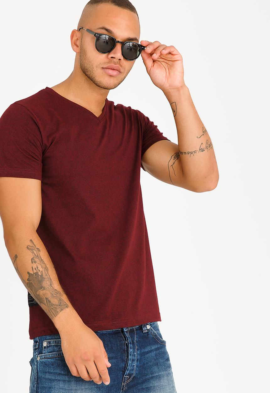 Dissident - Guildford Crew Neck Tee Burgundy