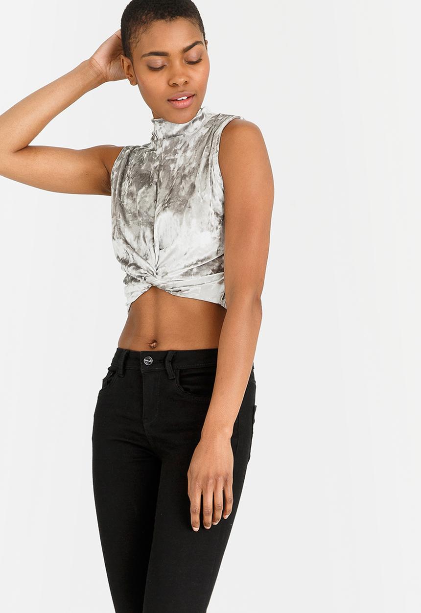 c(inch) - Cropped Velour Top Silver