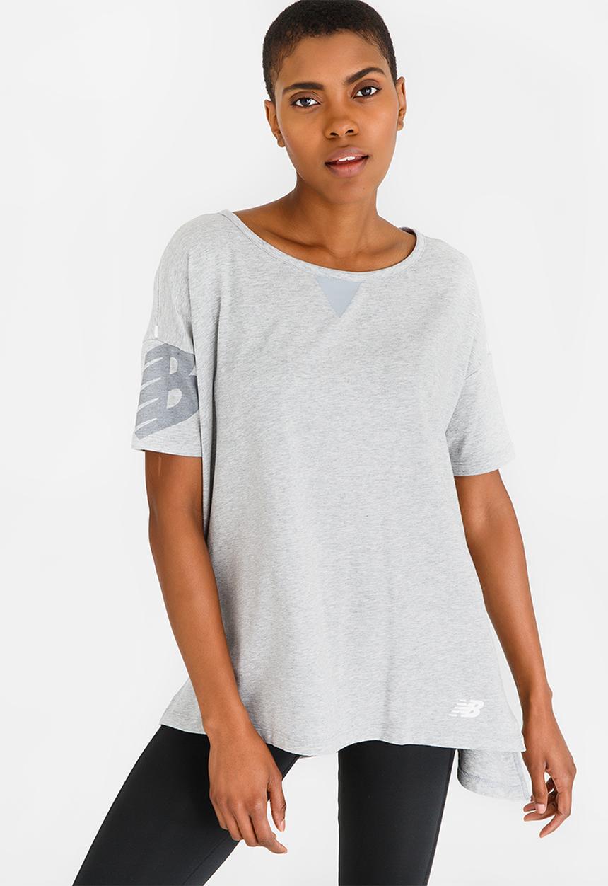 New Balance  - Boxy T-shirt Grey