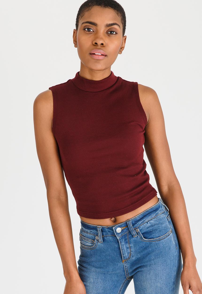 c(inch) - High Neck Ribbed Top Dark Red