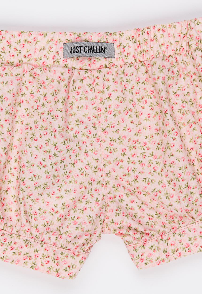Just chillin - Shorts Floral