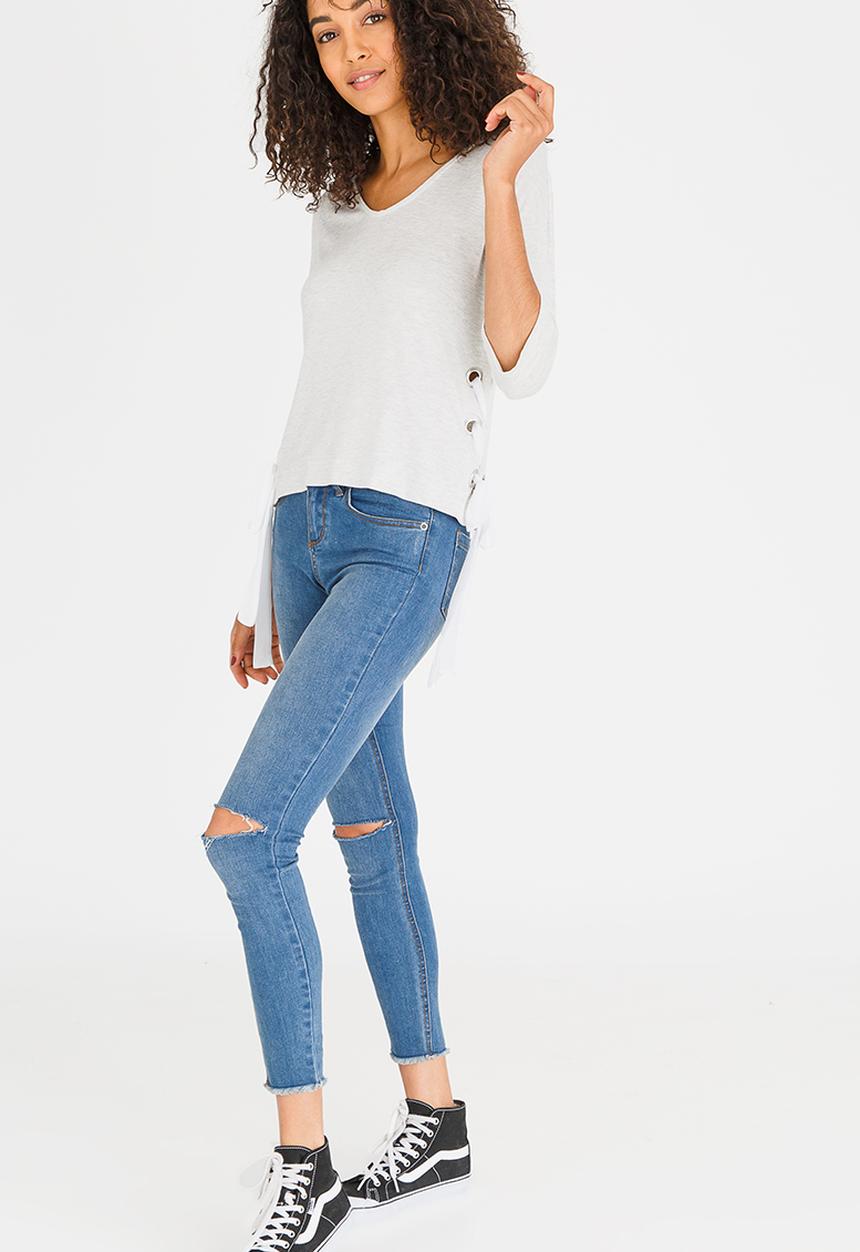 STYLE REPUBLIC - Lace-up T-shirt Grey