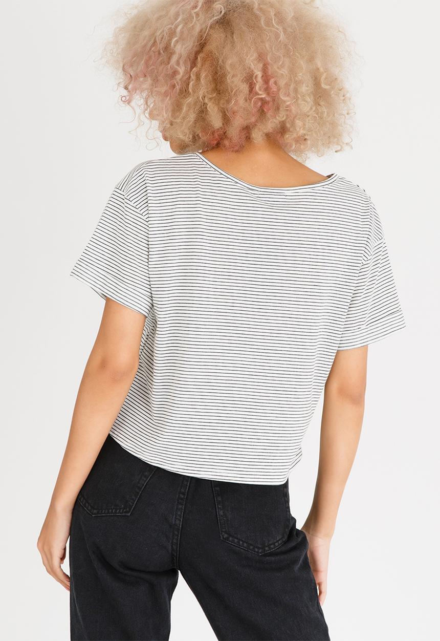 c(inch) - Boxy Cropped T-shirt Black and White