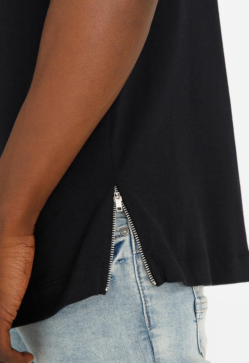 Resist - Oversized Half Sleeves T Shirt Black