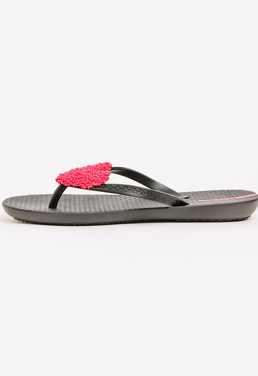Ipanema - Heart  Flops Black