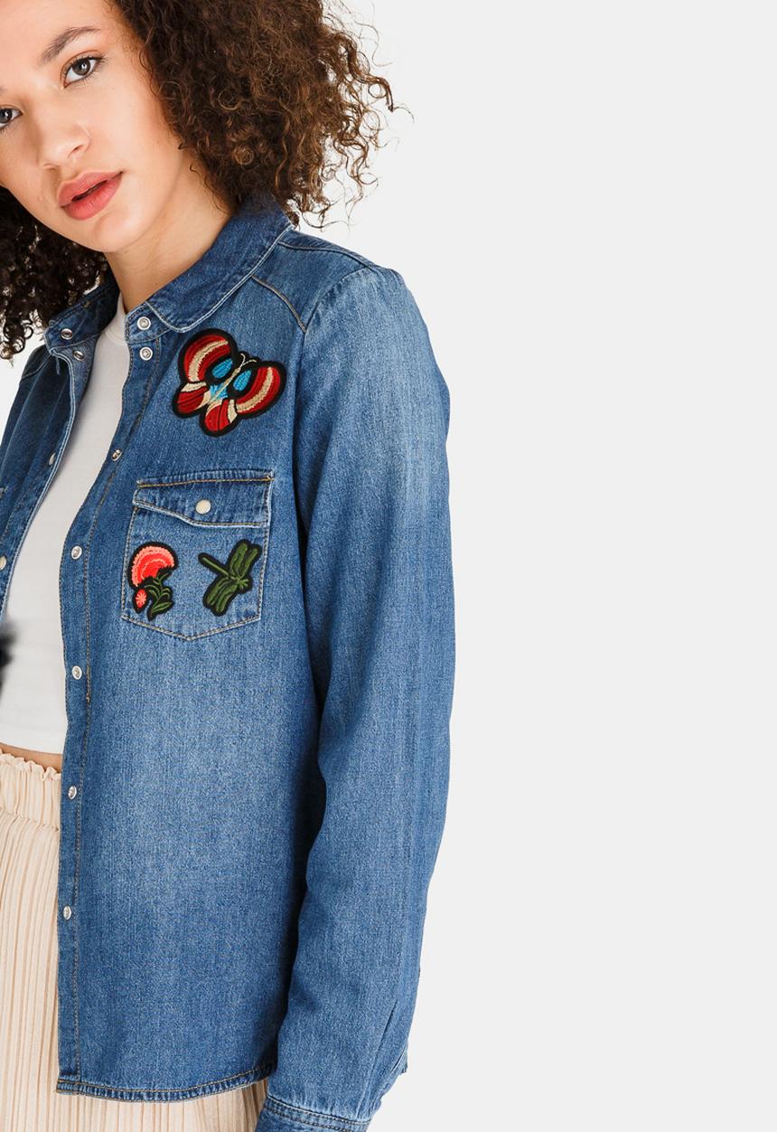 Vero Moda - Daisy Badge Detail Denim Shirt Mid Blue