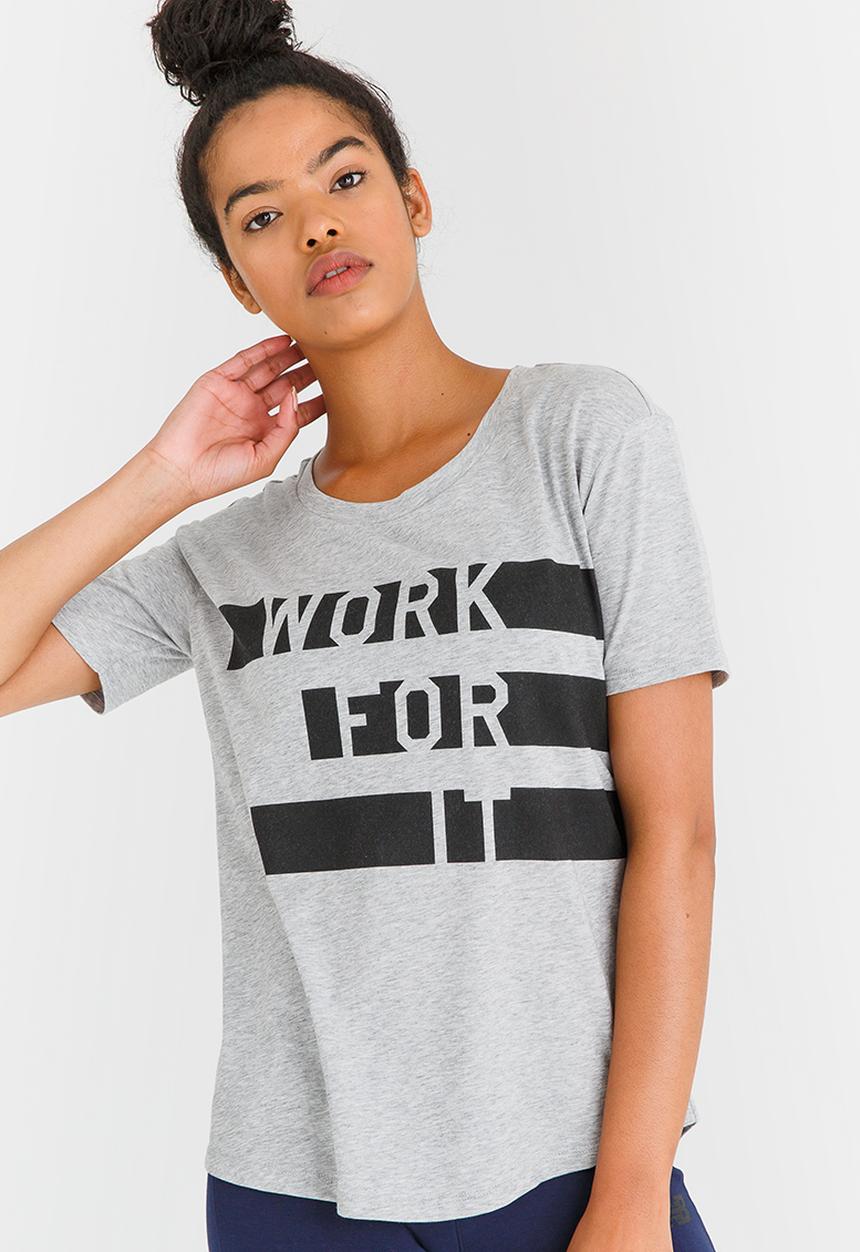 New Balance  - Tech SS Graphic T-shirt Grey