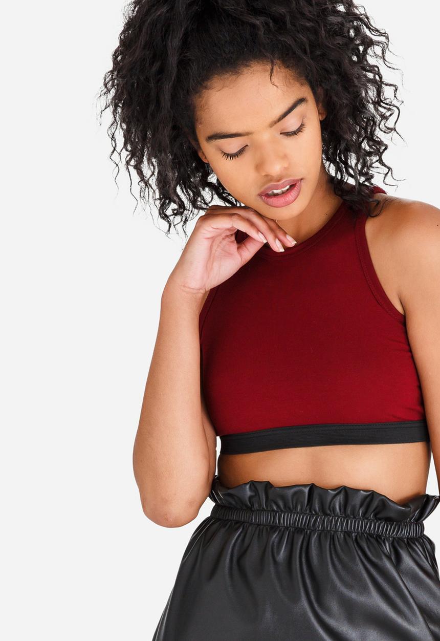 c(inch) - Sports Luxe Cropped Top Red