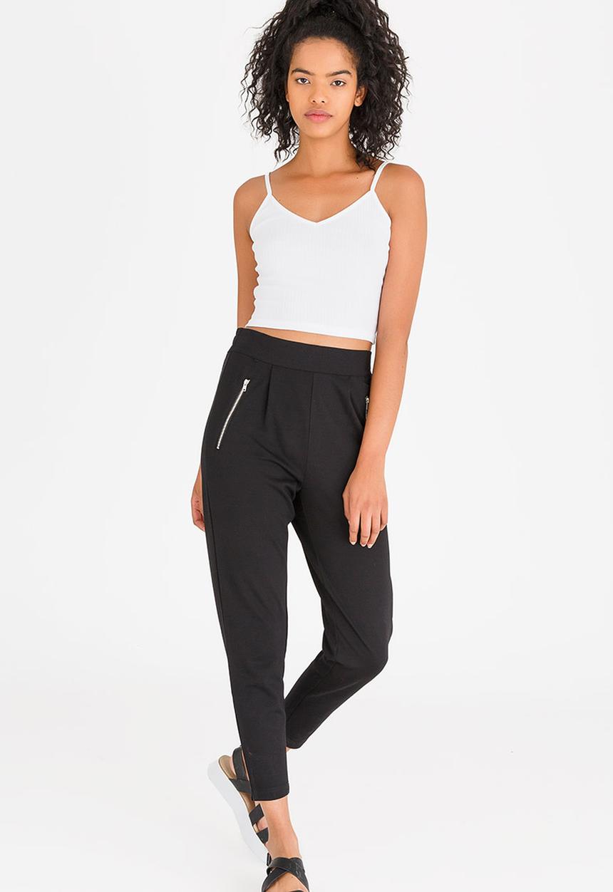 c(inch) - Ribbed Cropped Top White
