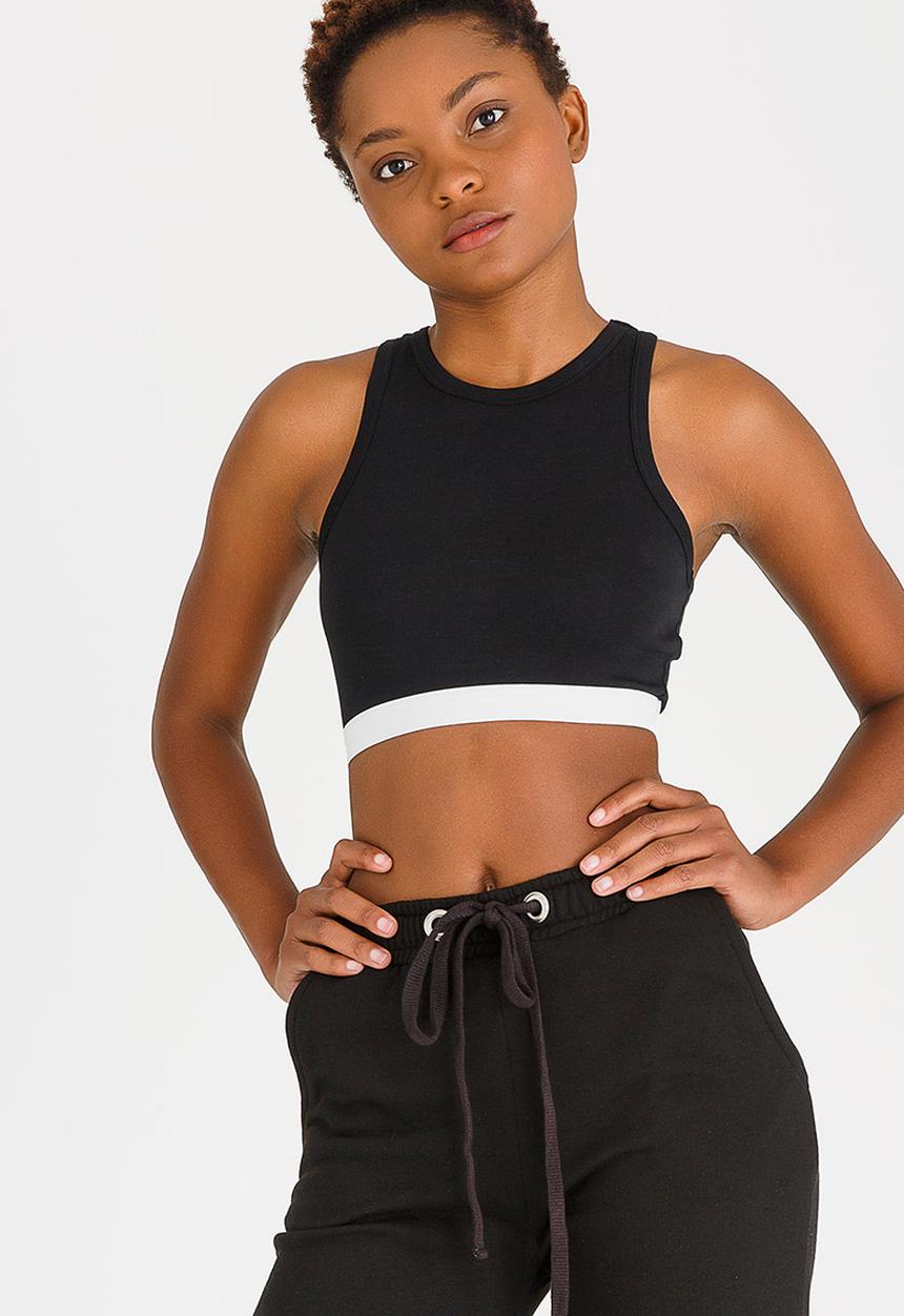 c(inch) - Sports Luxe Cropped Top Black