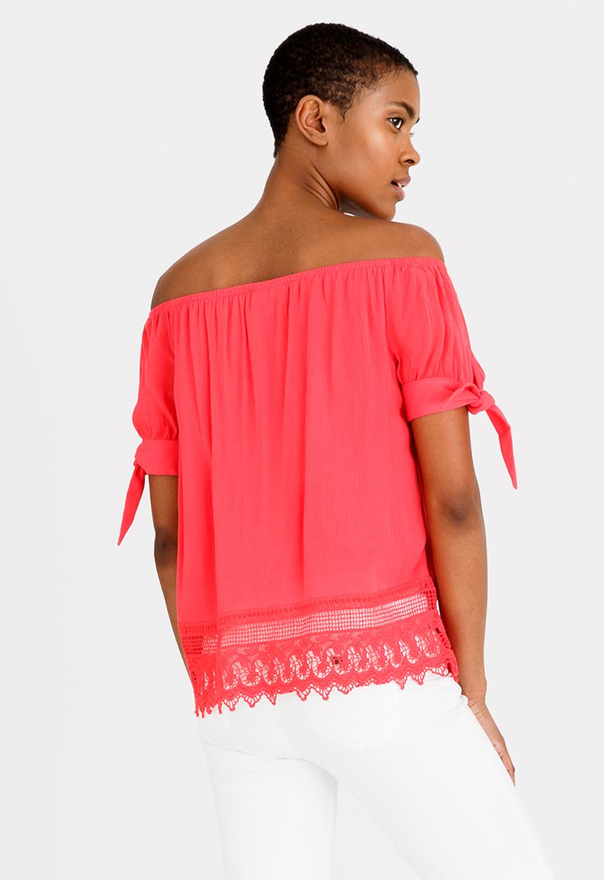 Vero Moda - Aya Off-the-shoulder Top Red