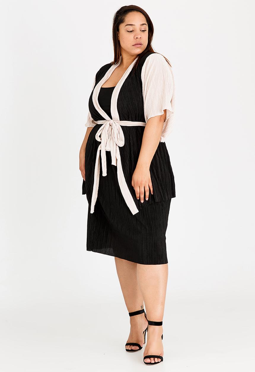 RUFF TUNG - Pleated Kimono Top with Belt Black