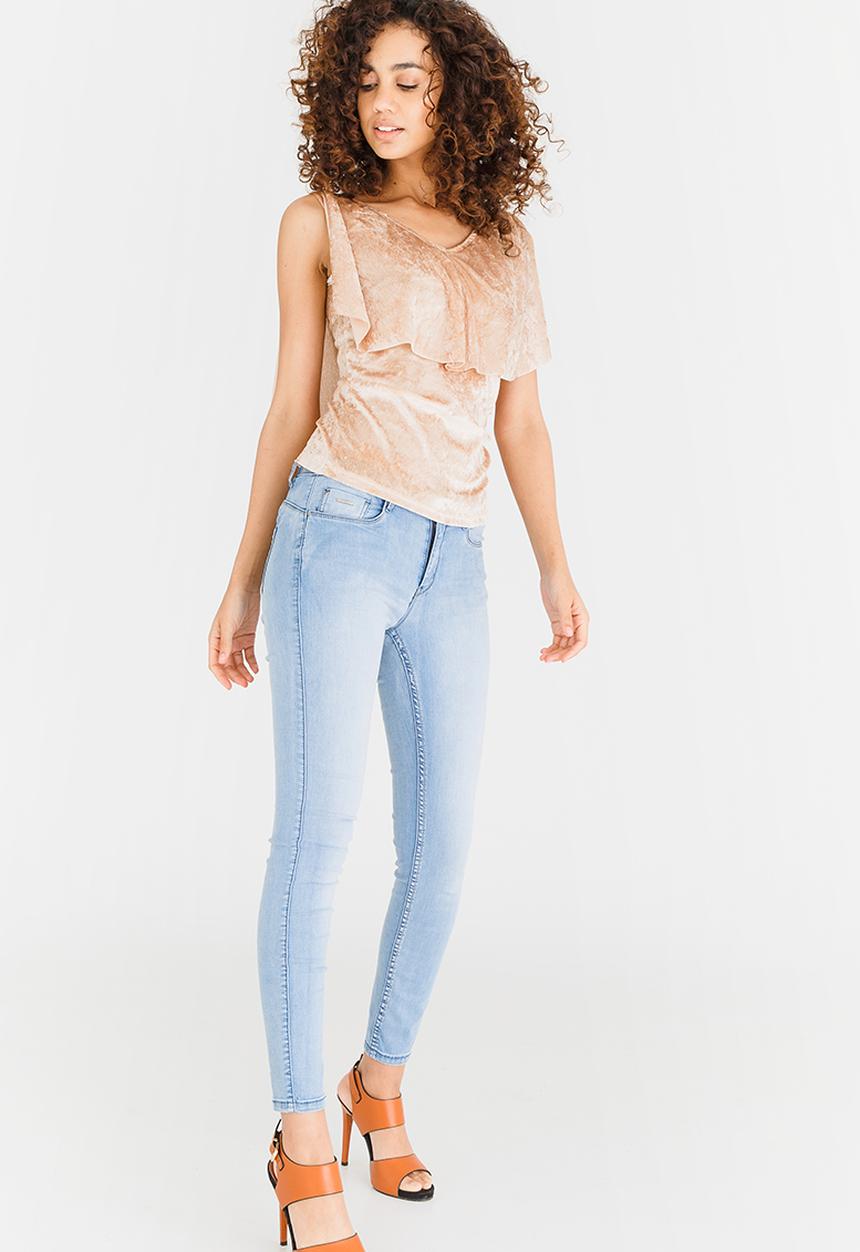 edit - Frilly Velvet Top Beige