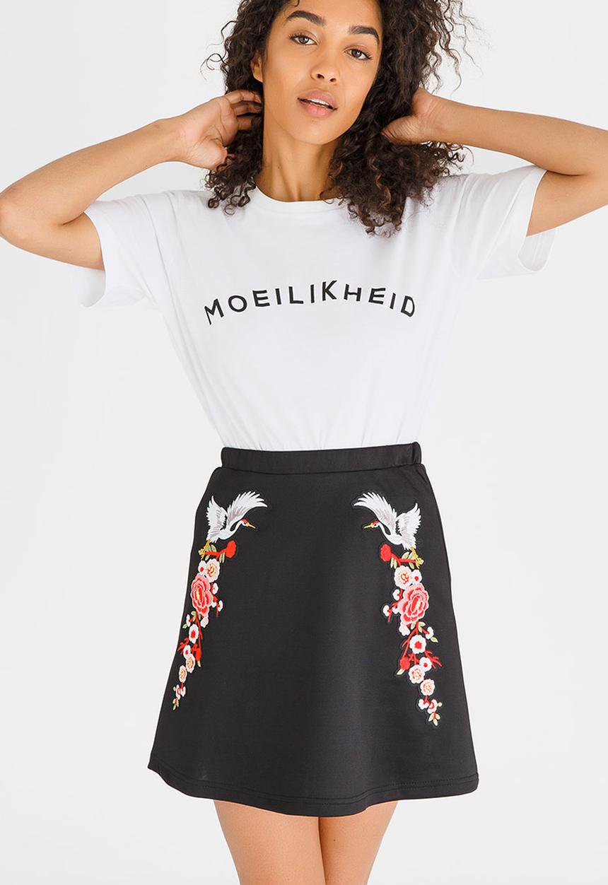 Mevrou & Co - Moeilikheid Tee White