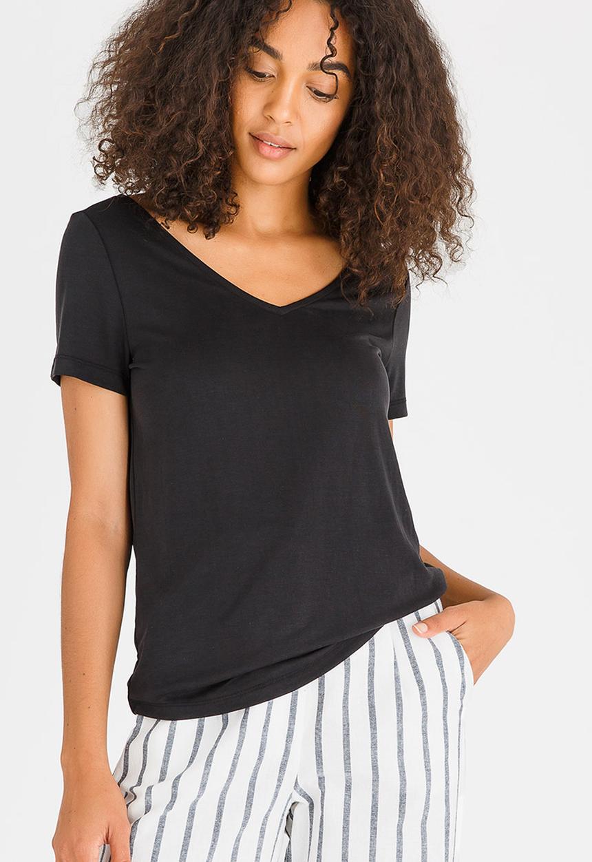 Pieces - Siw V-neck Easy Fit Tee Black