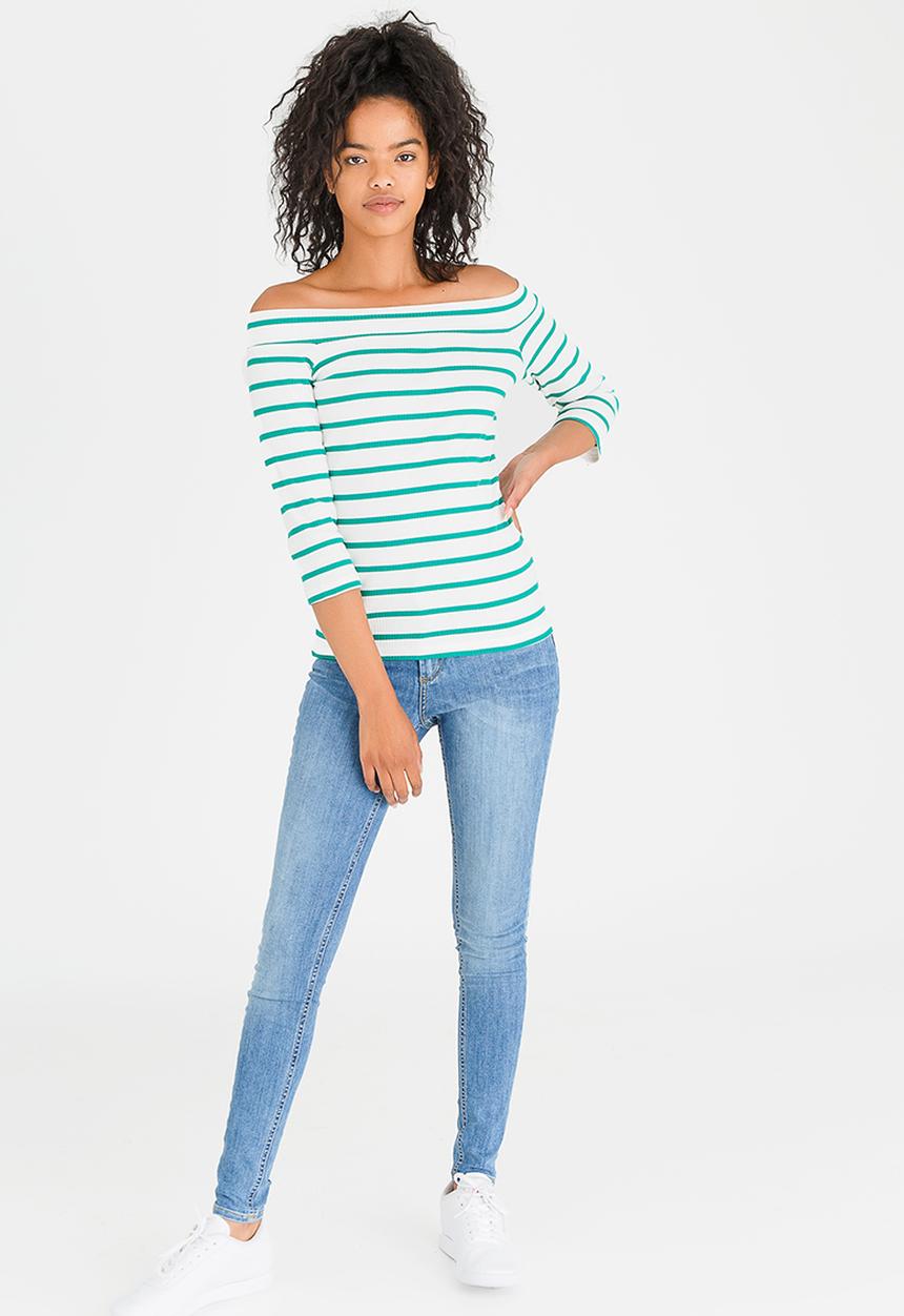 Pieces - Sisa Off-the-shoulder Top Green