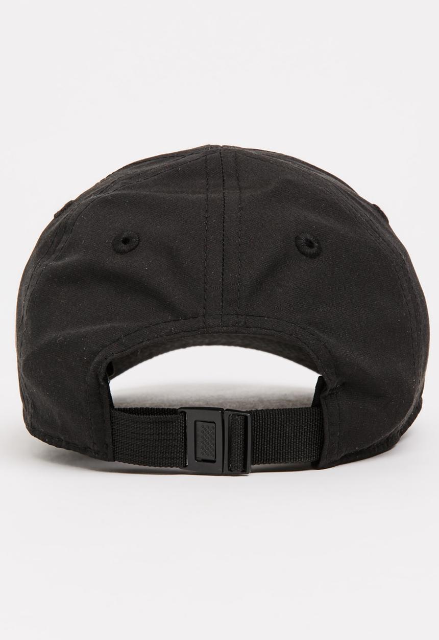 Nike - Nike Heritage 86 Metal Swoosh Cap Black