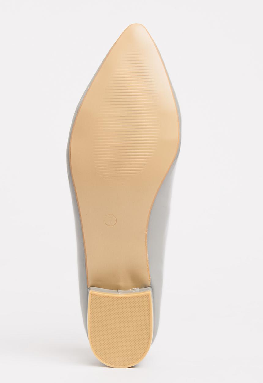 STYLE REPUBLIC - Patent Bow Pumps Pale Grey