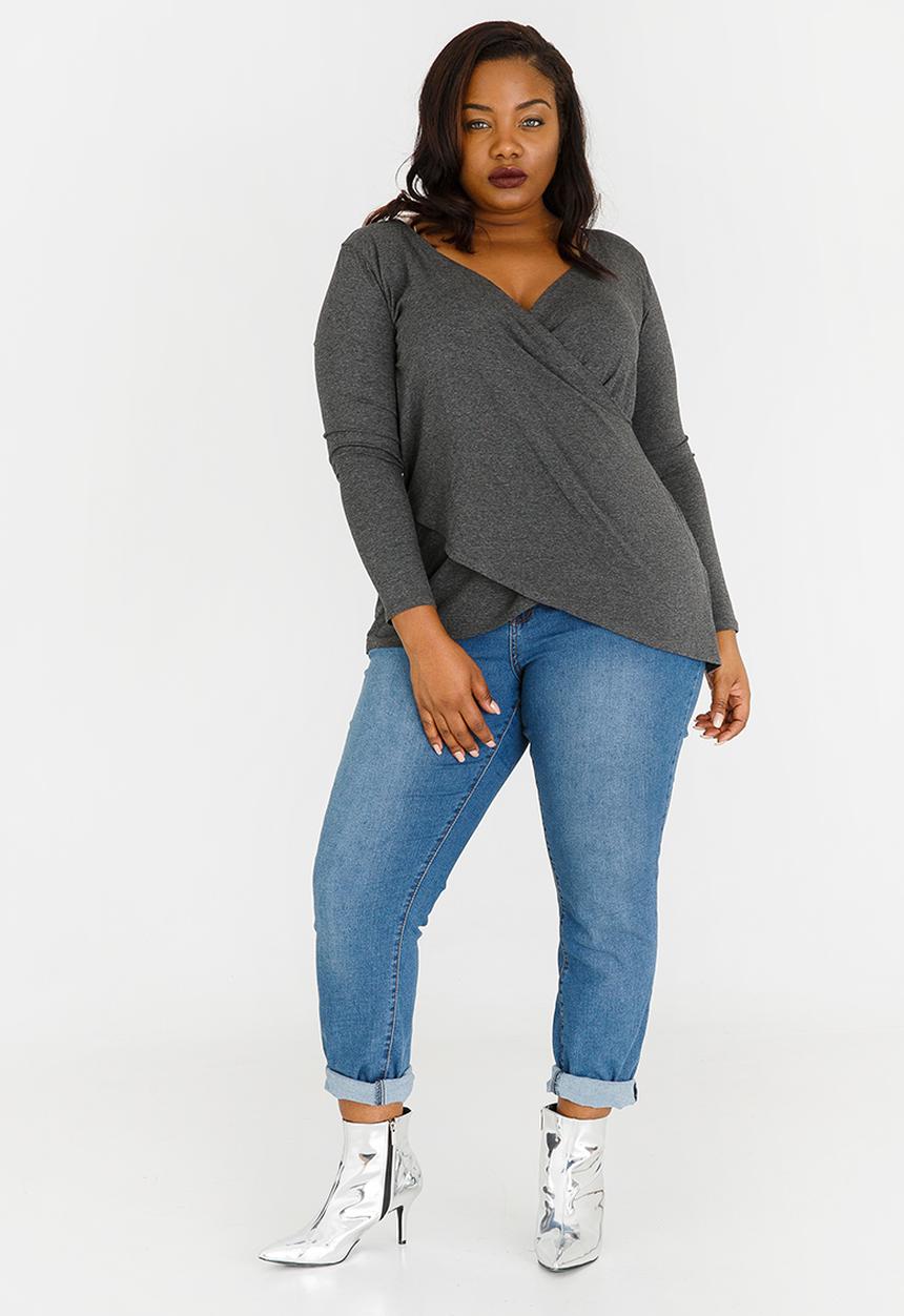 STYLE REPUBLIC PLUS - Wrap Top Charcoal