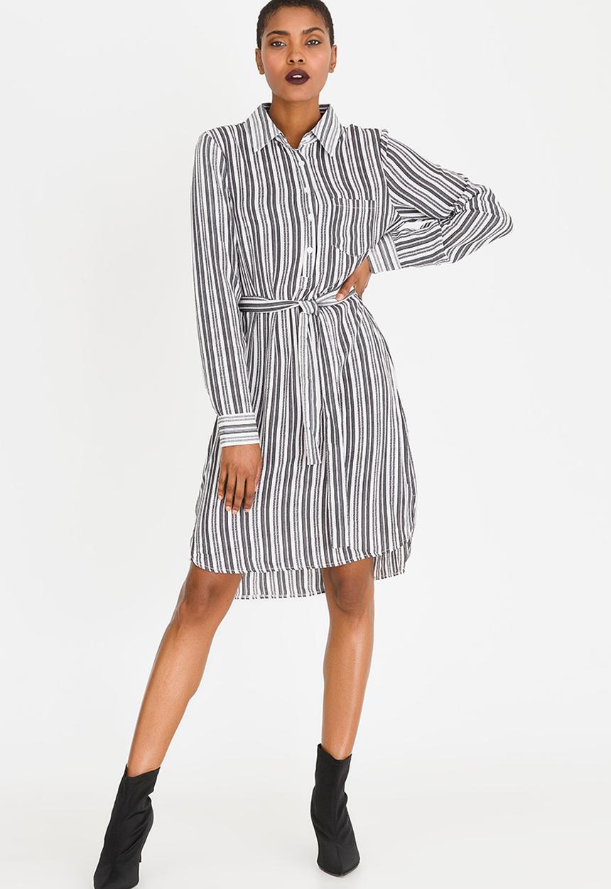 CRAVE - Long Sleeve Shirt Dress Black and White