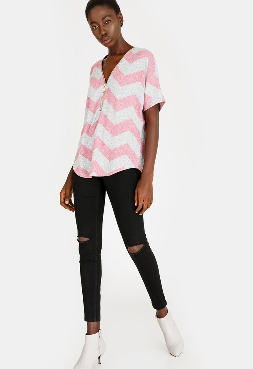 Revenge - Zig Zig Zip Detail Top Mid Pink