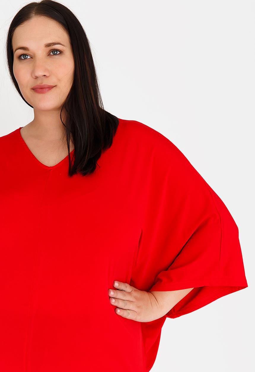 STYLE REPUBLIC PLUS - Oversized V-Neck Tee Red