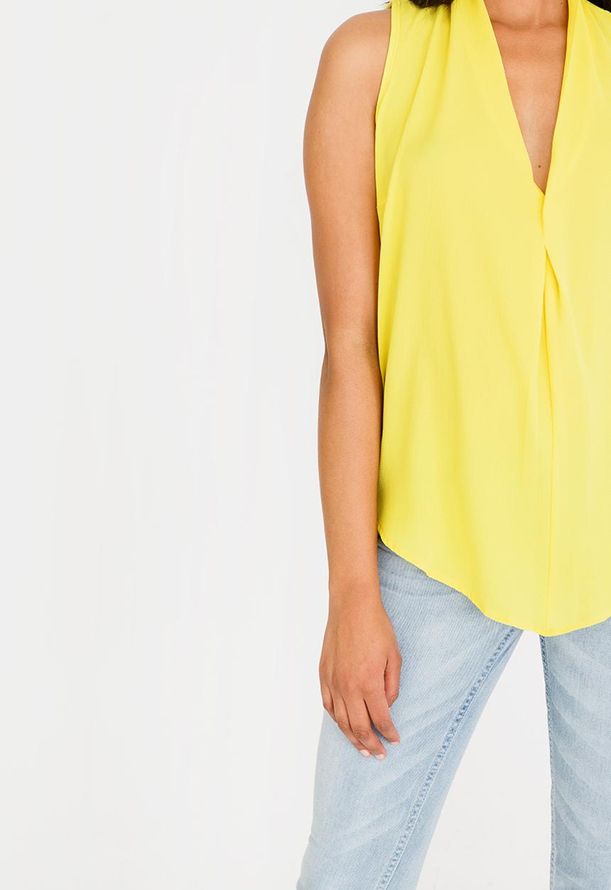 edit - V-neckline sleeveless top - yellow