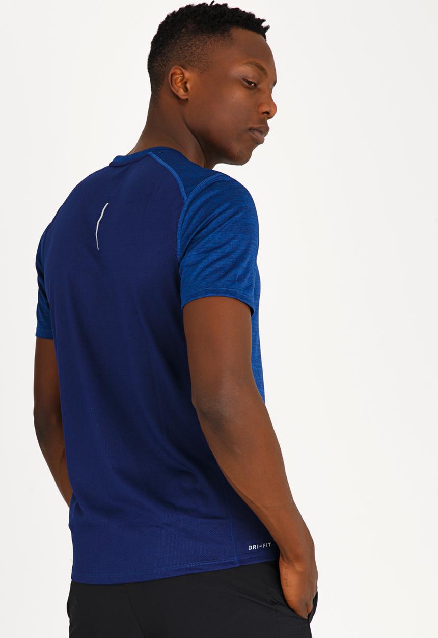 Nike - Nike Miler T-Shirt - Blue