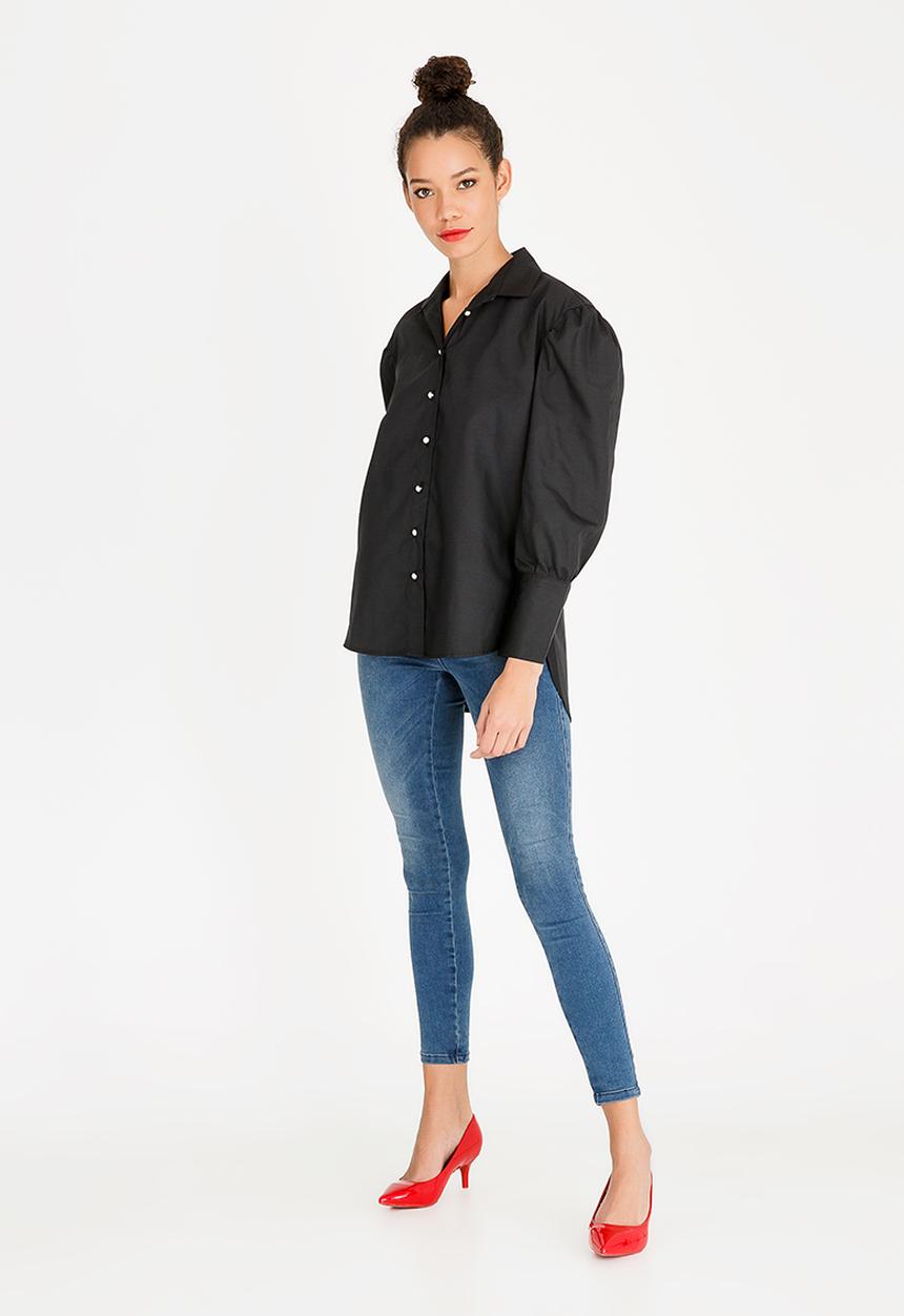 STYLE REPUBLIC - Pearl Button Shirt Black