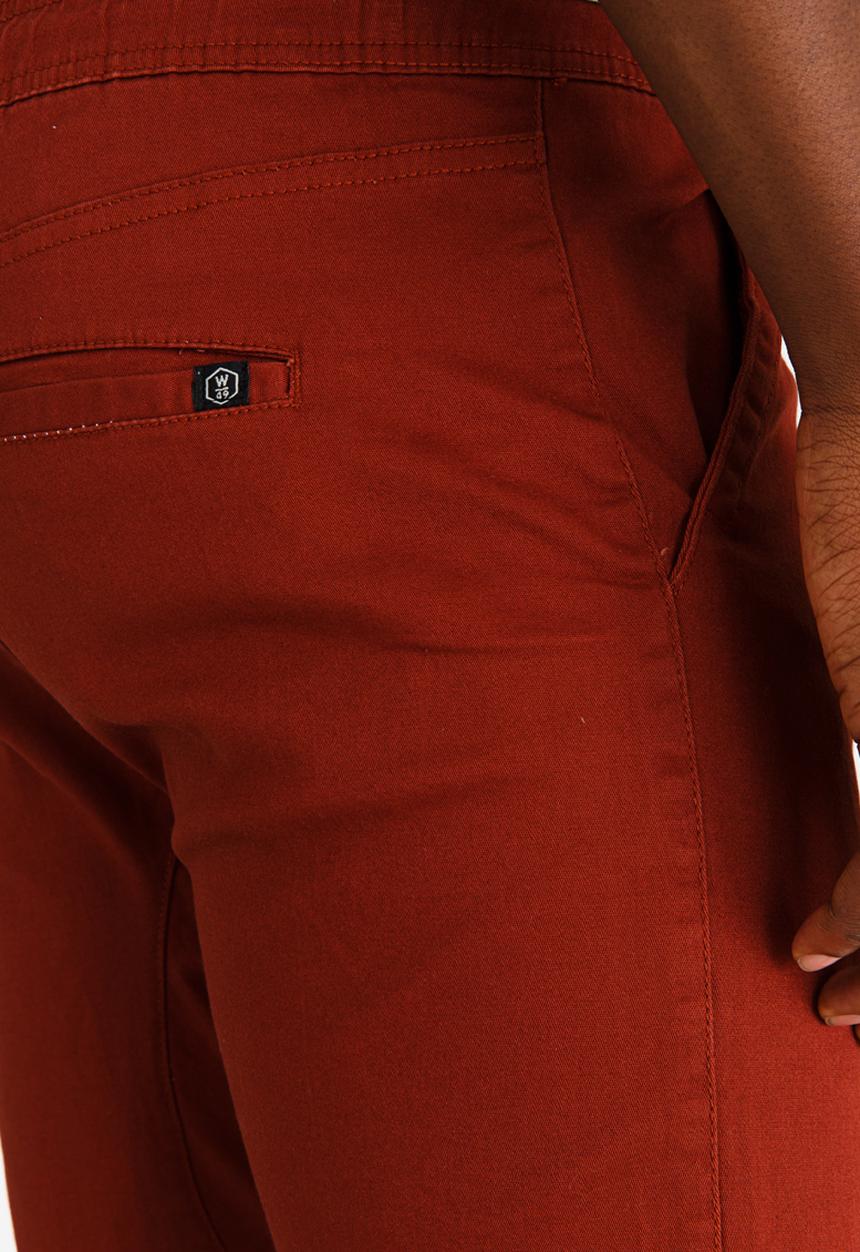 STYLE REPUBLIC - Raw Edge Skinny Leg Short Maroon