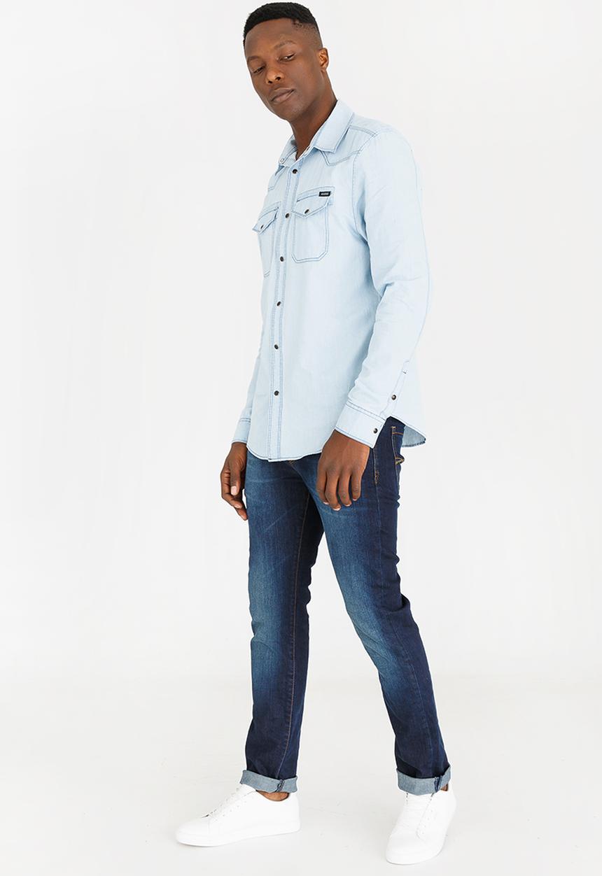 GUESS - Slim Fit Shirt Pale Blue