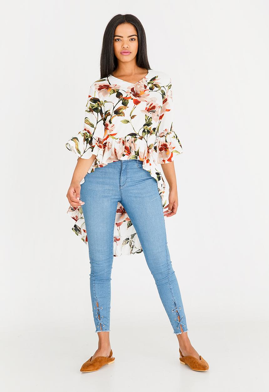 Revenge - V-neck frill top Multi-colour