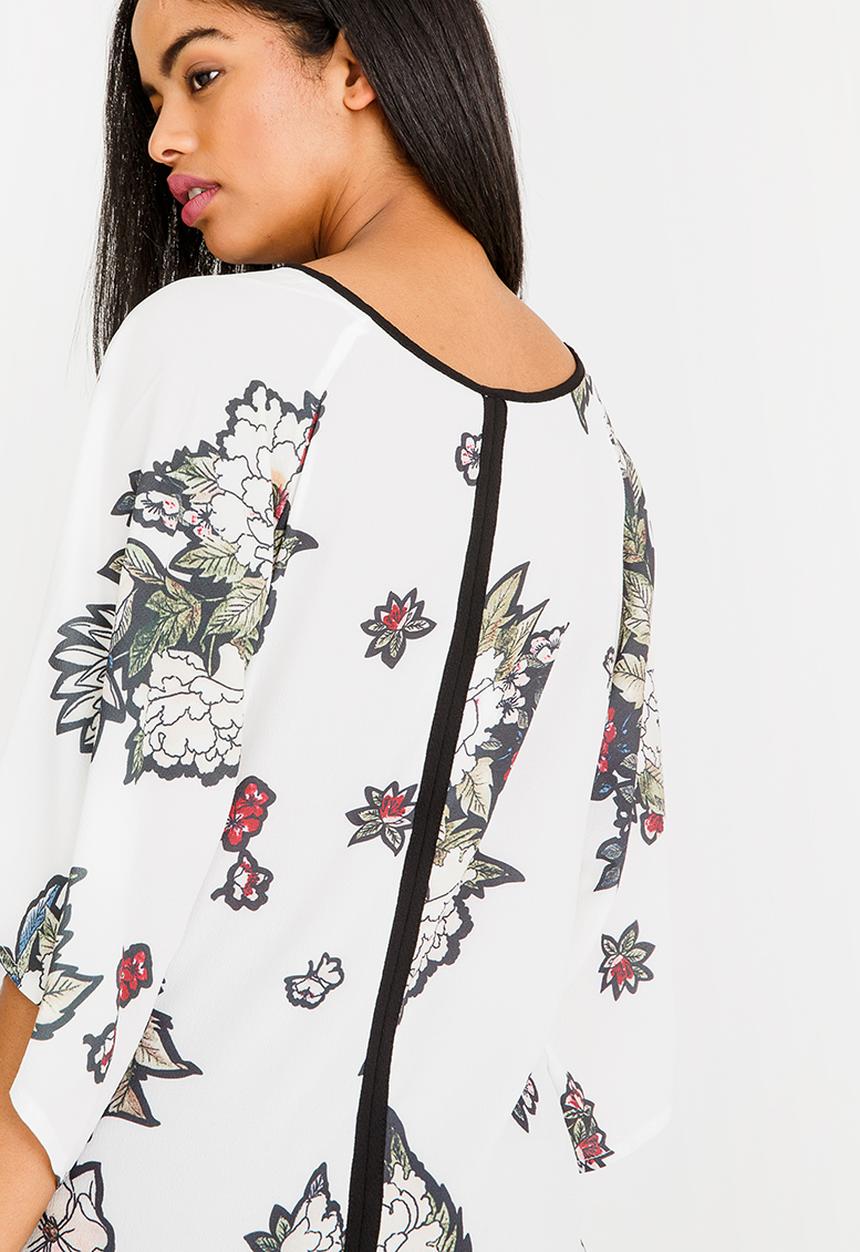 Revenge - Floral Top with Piping Contrast White