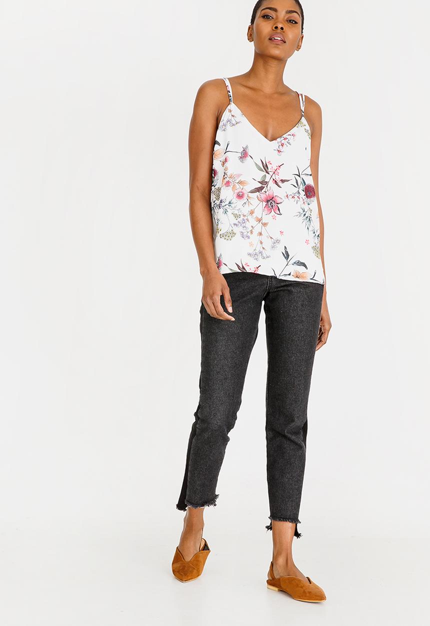 c(inch) - Strap Detail Cami White