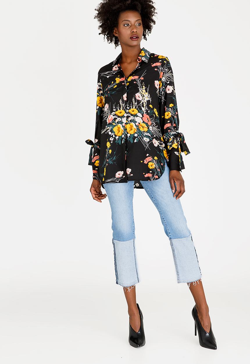 STYLE REPUBLIC - Tie Sleeve Shirt Black