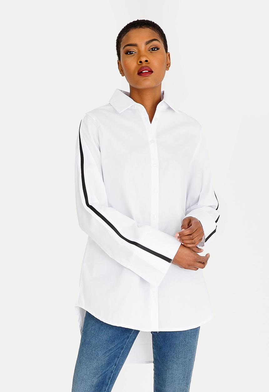 STYLE REPUBLIC - Athleisure Shirt White
