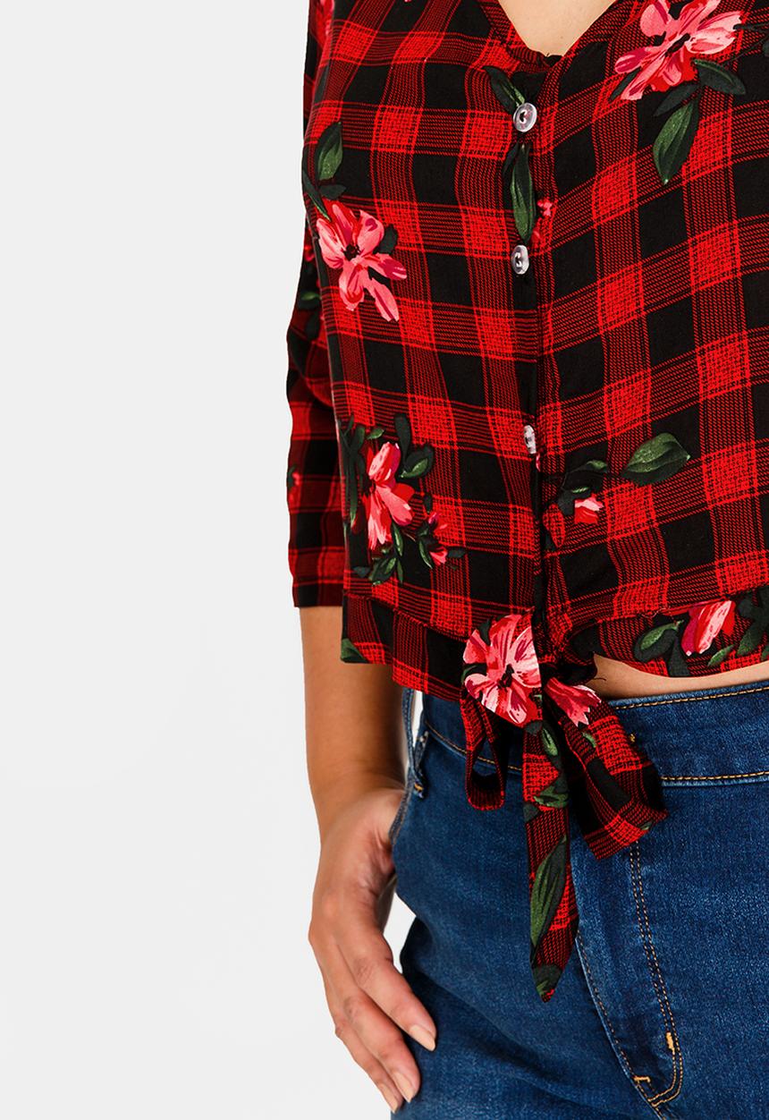 STYLE REPUBLIC PLUS - Front Tie Top Red
